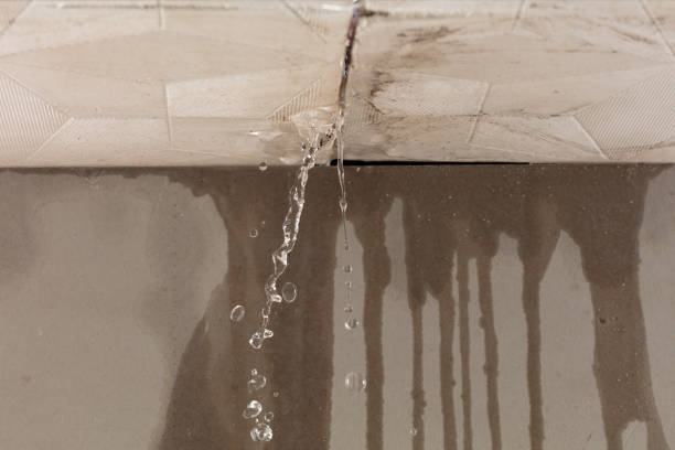 Professional Burst Pipe Cleanup technician working in Turner, OR